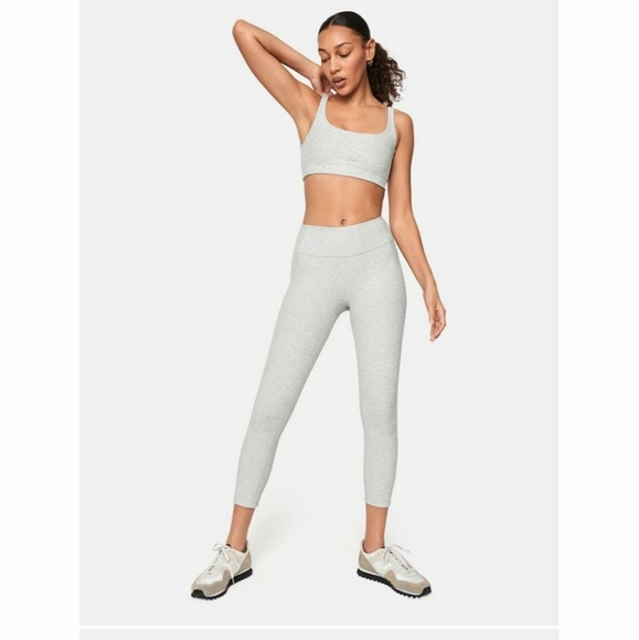 Outdoor Voices 3/4 Warmup High Rise Waisted Leggings Grey - Picture 6 of 9